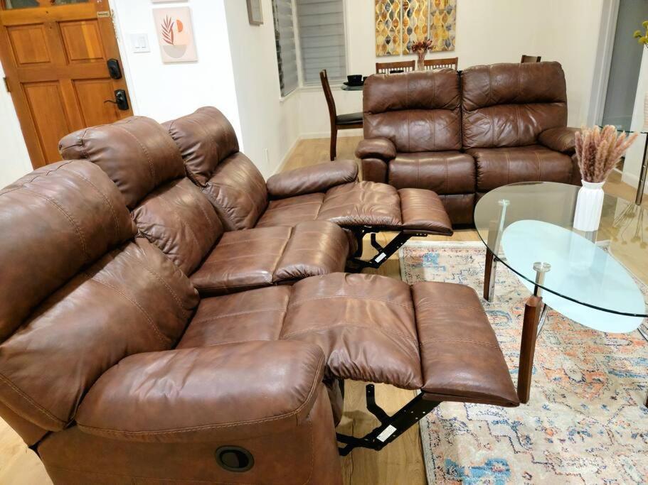 Newly Furnished Pool House Casa de férias Los Angeles